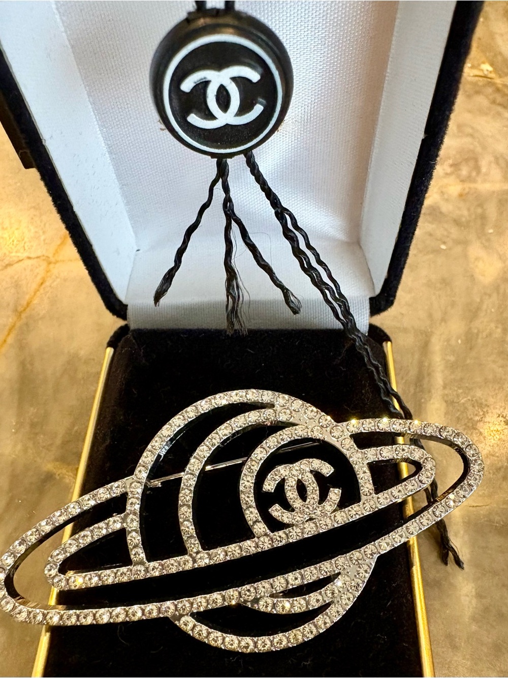 CHANEL Large Rhinestone Galaxy Planet Crystal Brooch White gold Shines Crazy ! - Picture 7 of 8